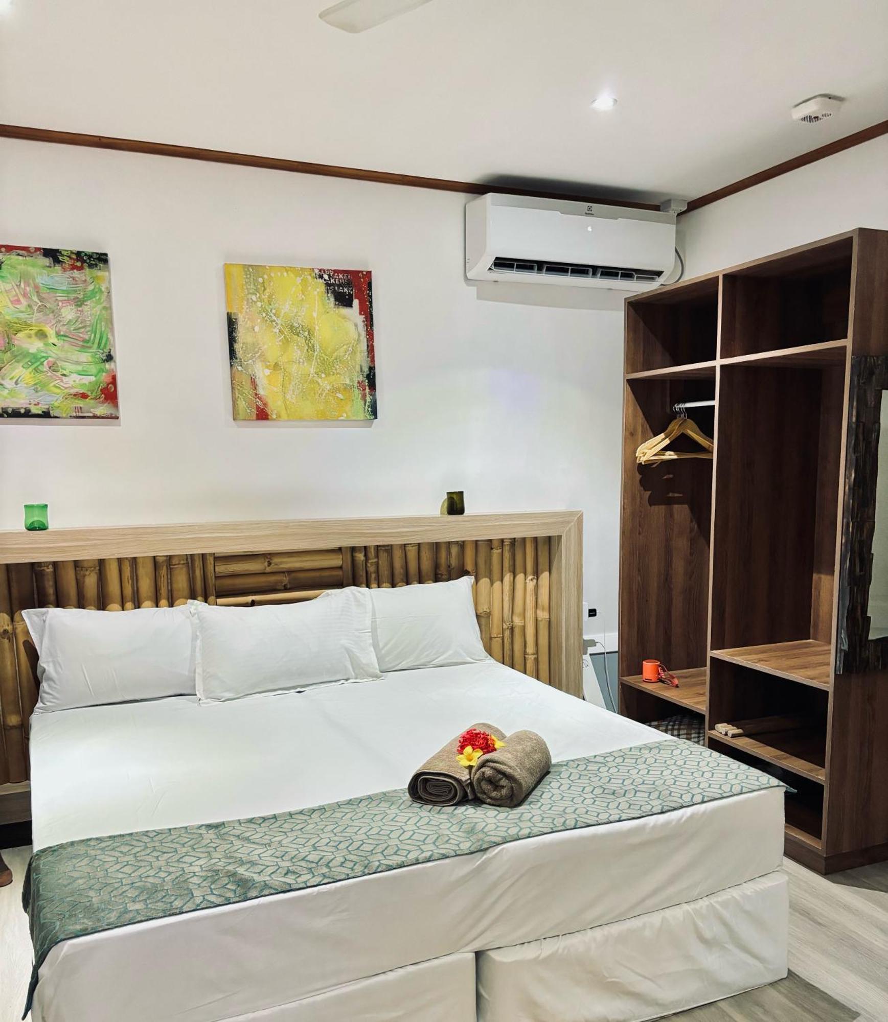 Casa Bilimbi Apartment Виктория Екстериор снимка
